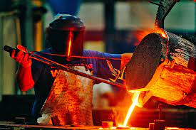 Fundición de aleaciones de bronce para uso eléctrico